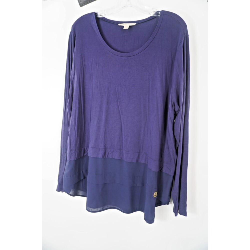Michael Kors Size 2X Navy Blue Mixed Media Tiered Chiffon Hem Blouse Logo Charm